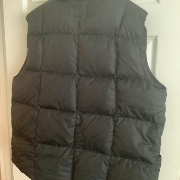 Lands End Down Vest - Picture 5 of 5